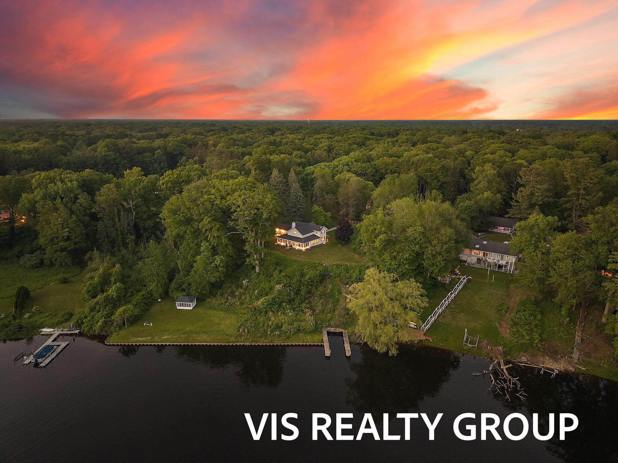 Image 2: 10-web-or-mls-DJI_20260529214252_0580_D
