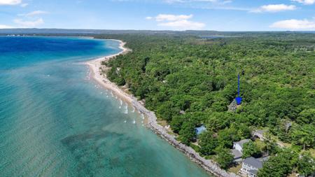 13035 N Forest Beach