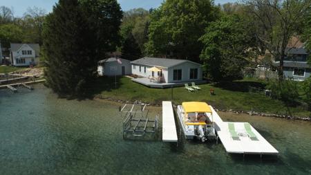 257 S Gull Lake Drive