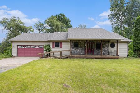 8445 N Meridian Road