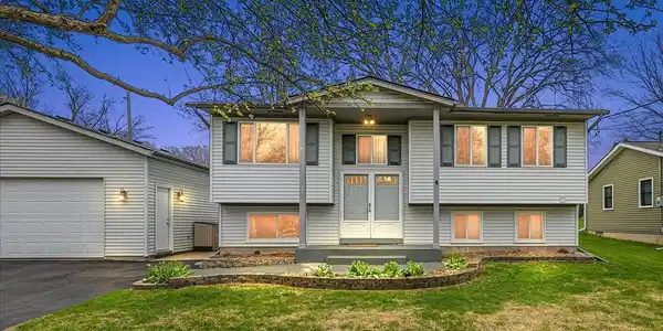 490 Glenn Court