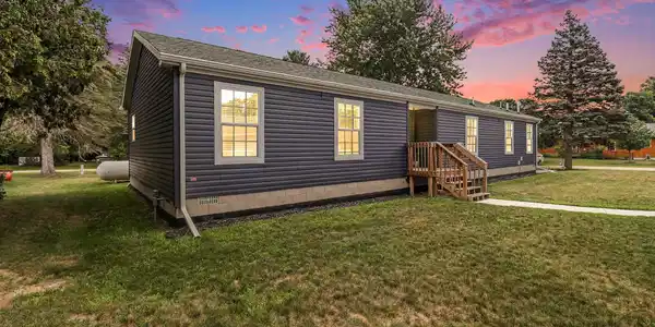 5957 E Ford Lake Dr. Drive
