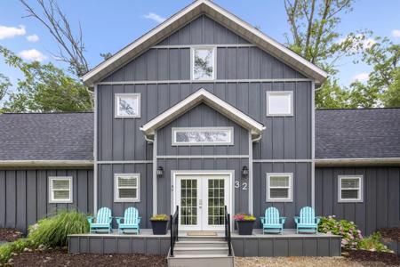 32 Walden Way