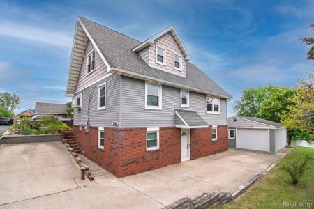 3266 Benstein Road