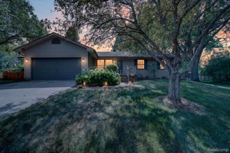 3540 Merritt Lake Drive