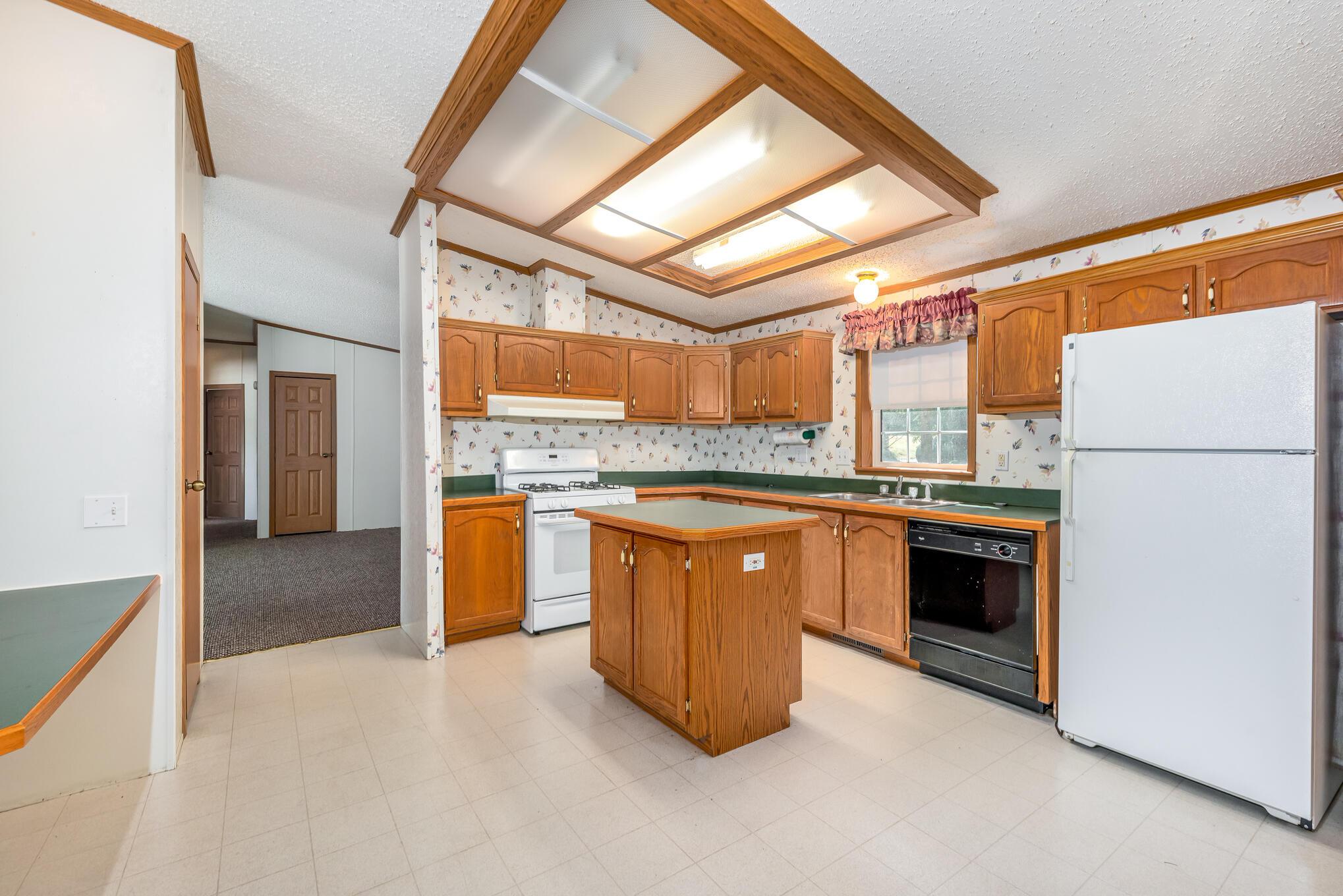 Image 4: 5705Centerline-6