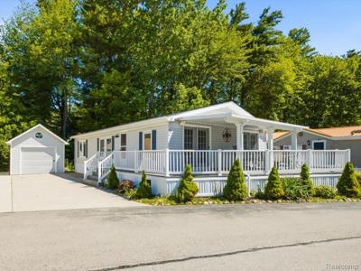 2545 Lakeshore Road