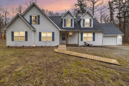 10412 W Woodrow Road