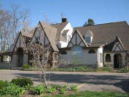 2716 Dixie Highway
