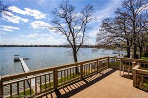 4825 MOTORWAY Drive