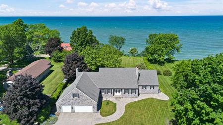 3300 S Lakeshore Drive