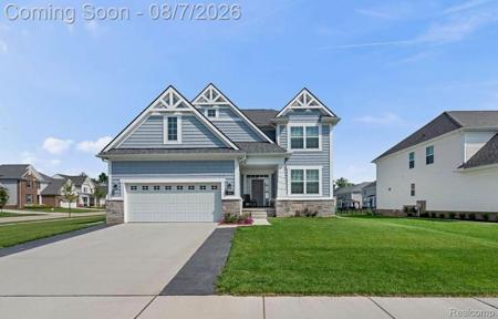 1821 Emerald Lane