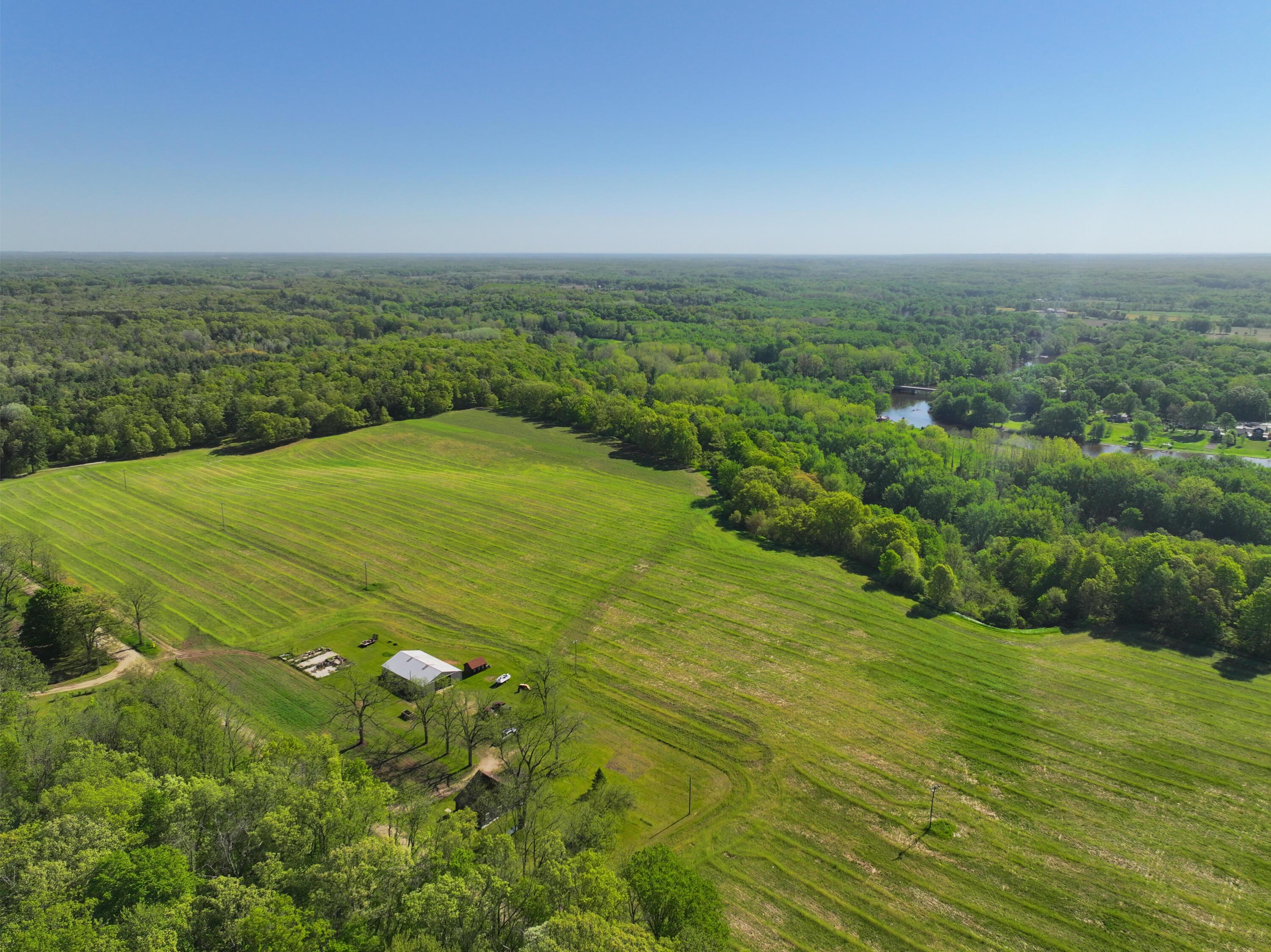 Image 2: DJI_20250516100619_0378_D