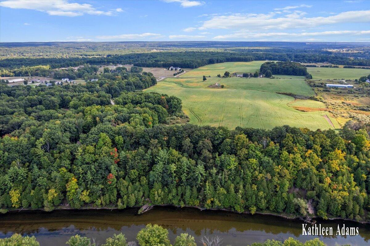 Image 3: 3 River View