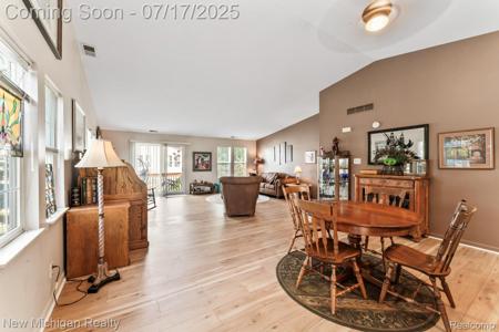 4885 Oak Hill Drive