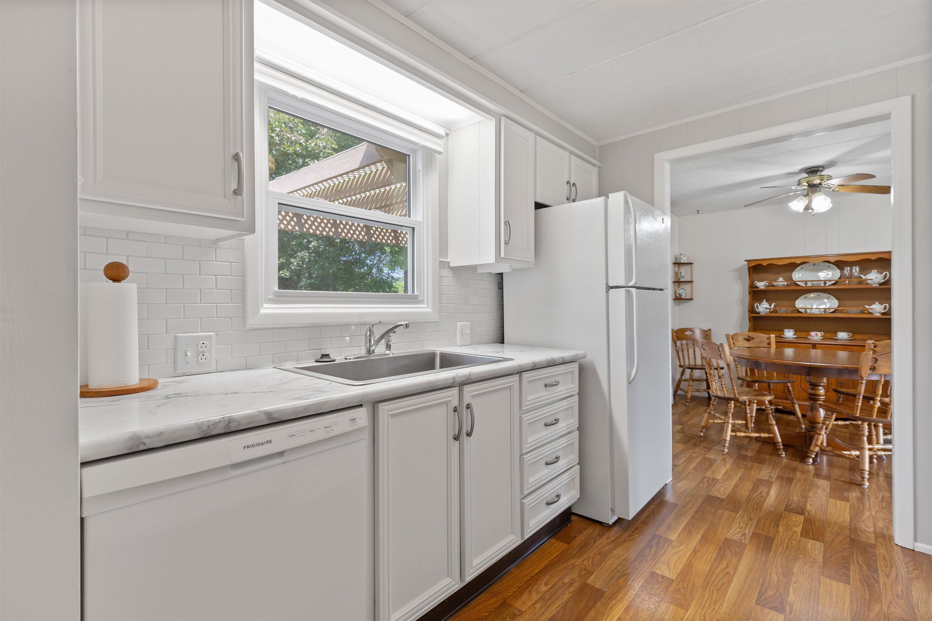 Image 2: Updated Kitchen