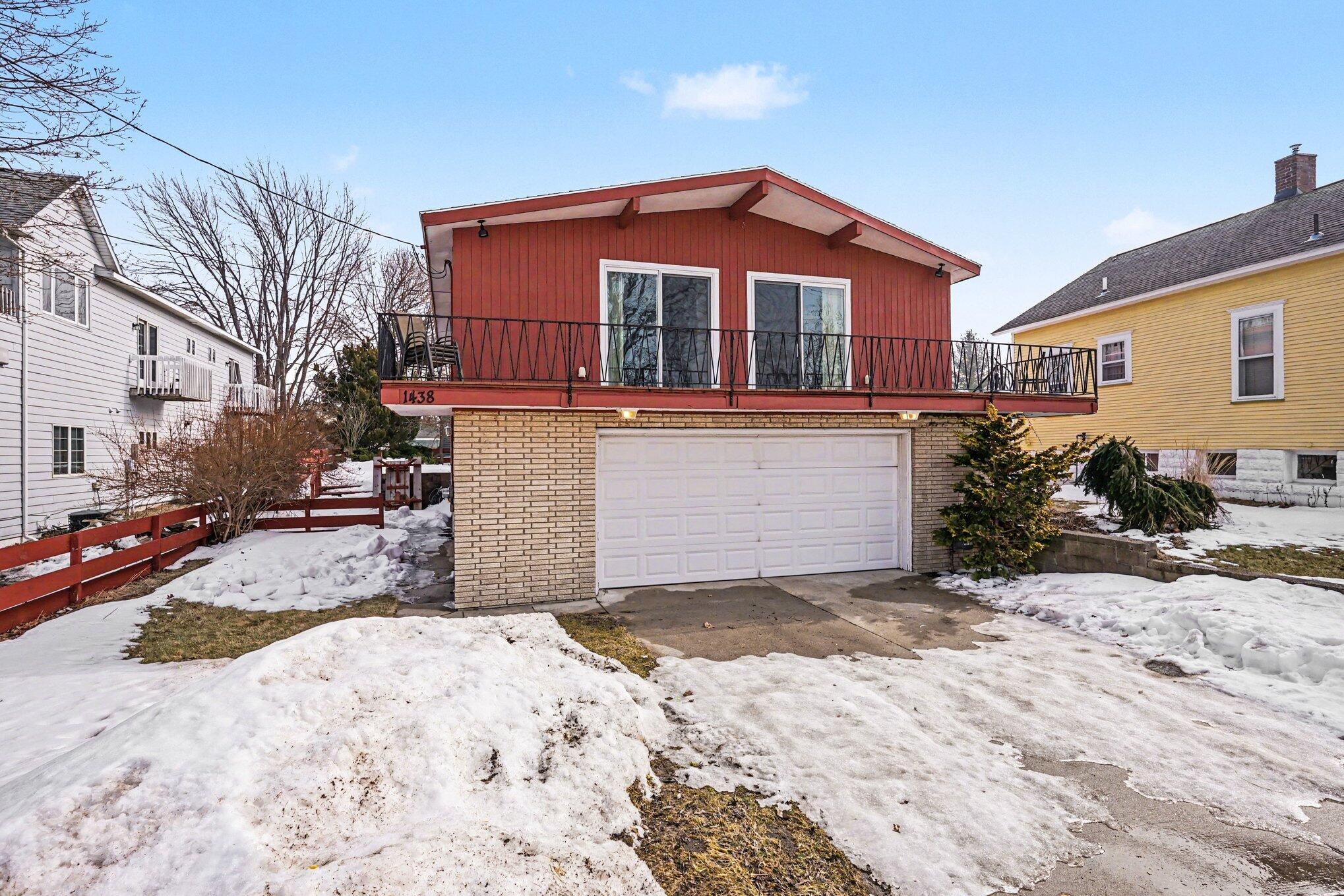 Image 1: Front of Home