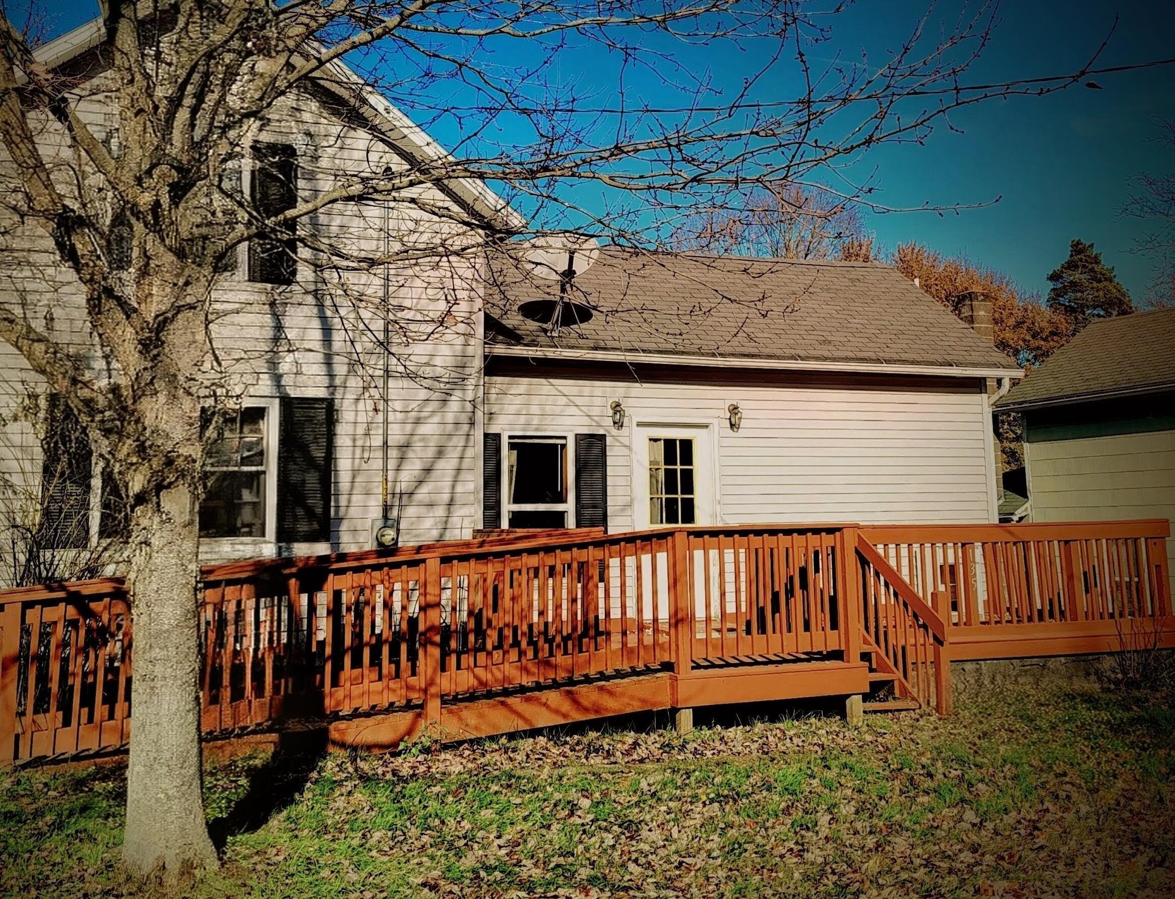 Image 3: 135 Mill Delton