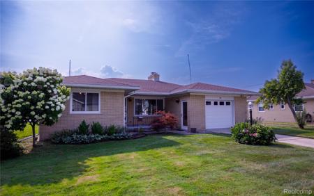 114 Loretta Street