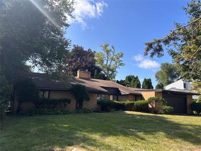 10023 Cedar Shores