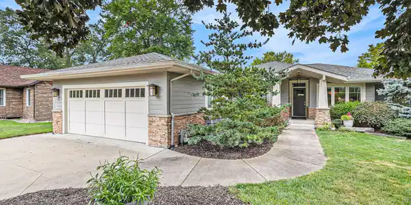 746 Country Club Drive