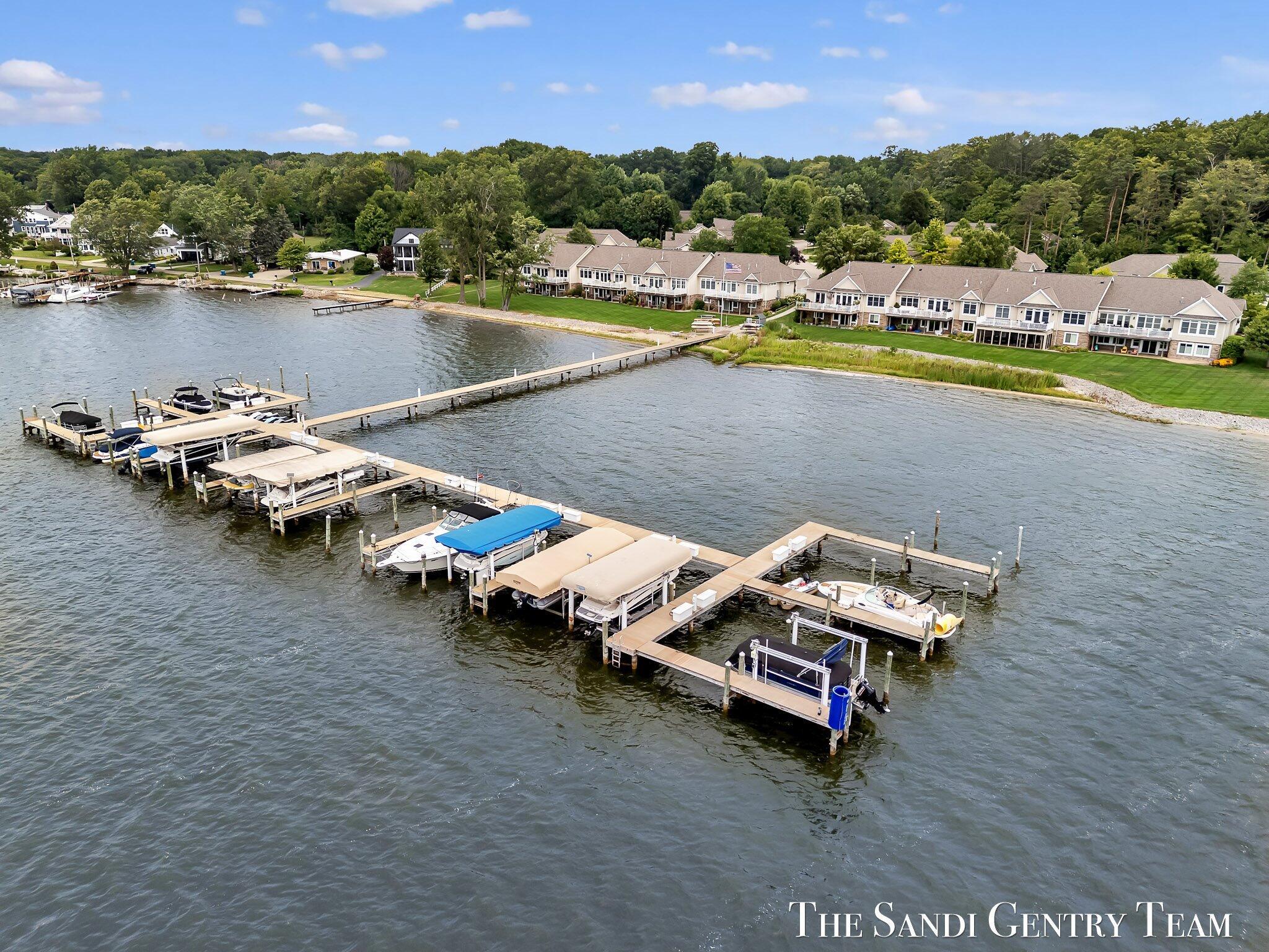Image 4: 83-DJI_20250811130722_0792_D