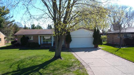 129 Pleasant Lake Drive