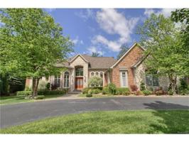 7115 OAK RIDGE Court