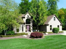 8470 DEERWOOD Road