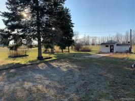 2901 Parkview Drive