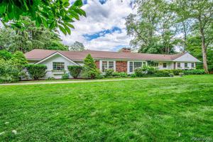 3649 BAYOU Drive