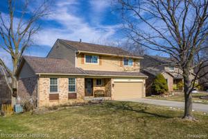 4808 PARKRIDGE Drive