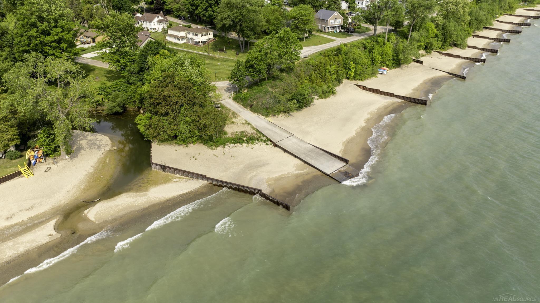 Image 3: Association Beaches