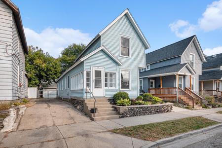 318 Hogadone Avenue