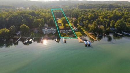 10870 Torchlight Lane