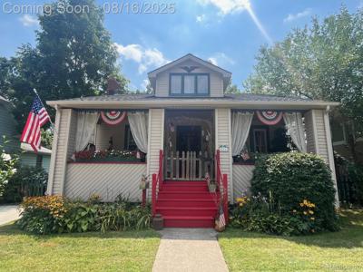 216 E Flint Street