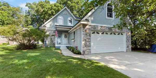 1491 Division Drive