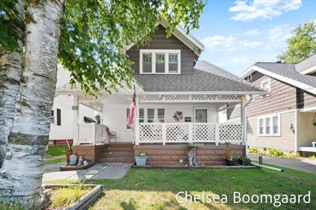 22 Elmwood Street