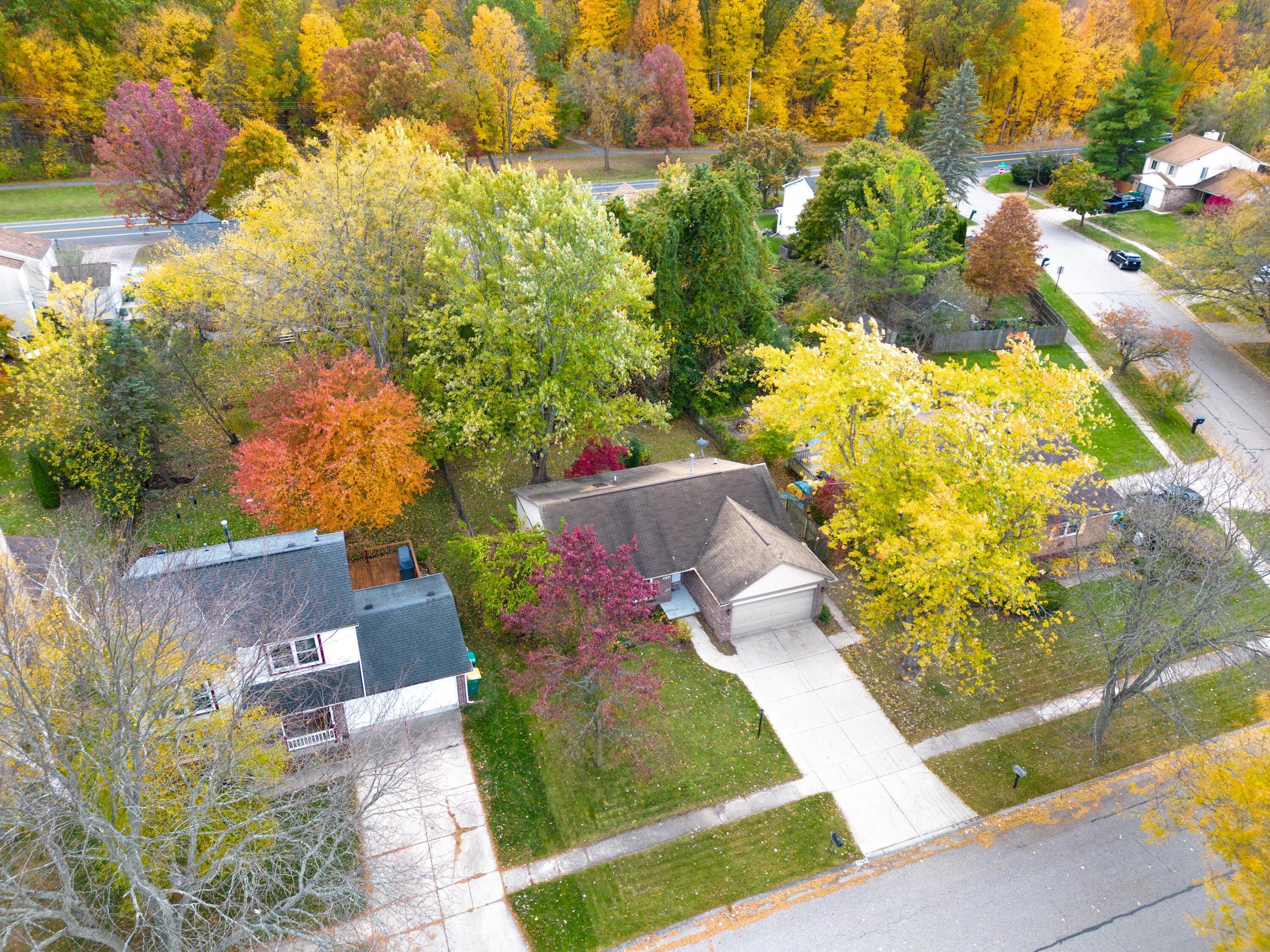 Image 3: Ranch style