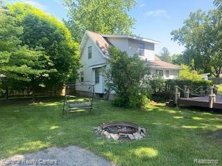 20 Crescent Lake Road