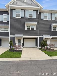 160 Keewatin Way