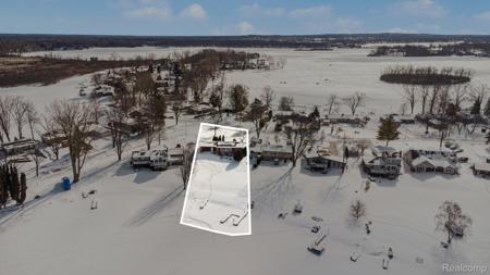 4100 Four Lakes Avenue