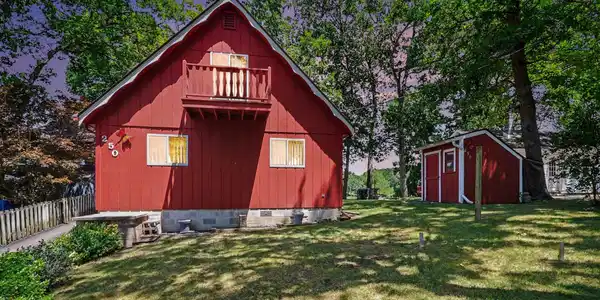 250 E Canyon Drive