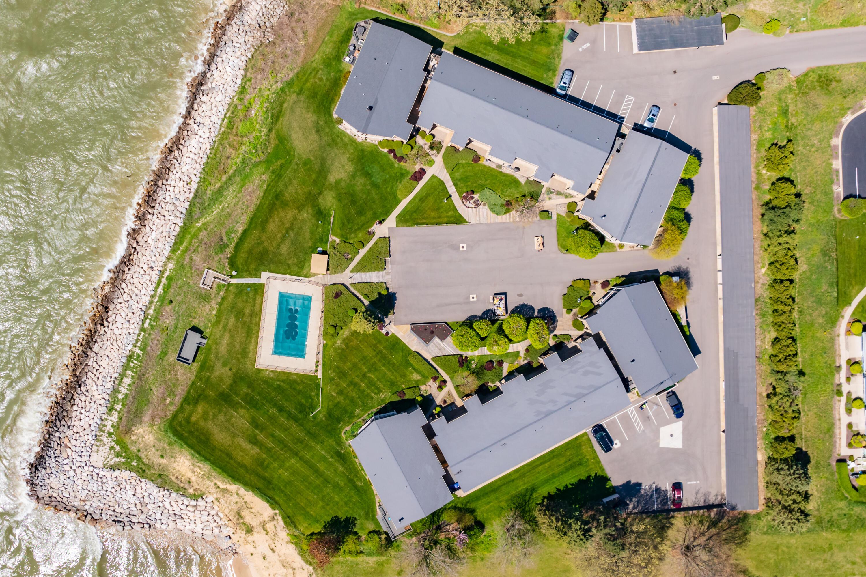 Image 3: Ridge Rd 4150 22 21 Stevensville 49127-8