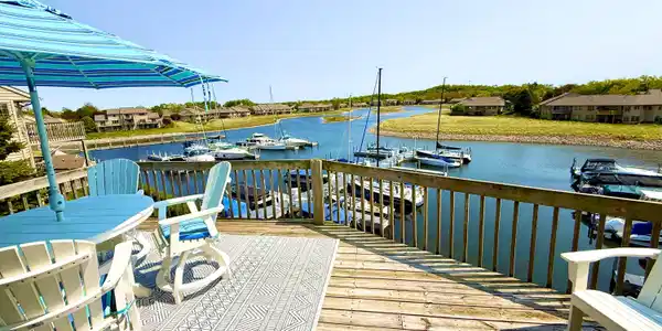 3633 Marina View Point