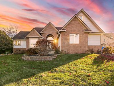 3345 E Commerce Road