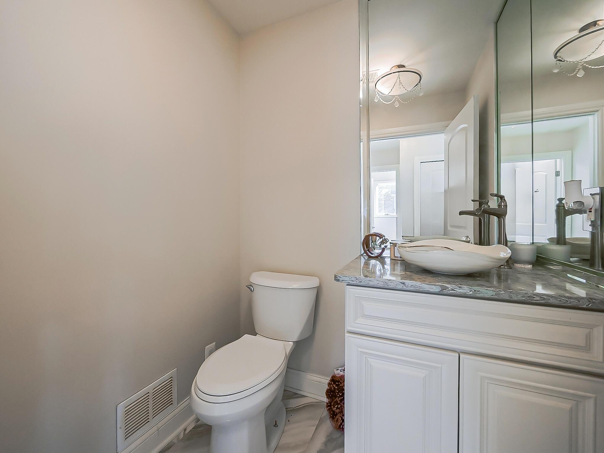 Image 3: 1st floor powder room