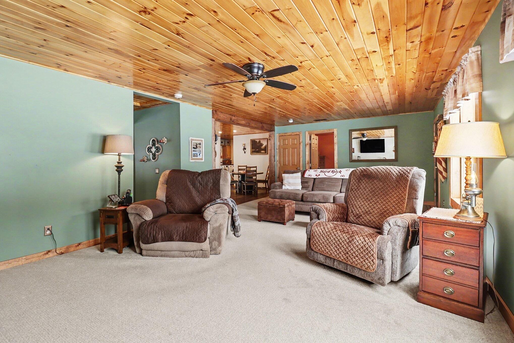 Image 3: 006_file_8524