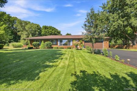 5029 Bronco Drive