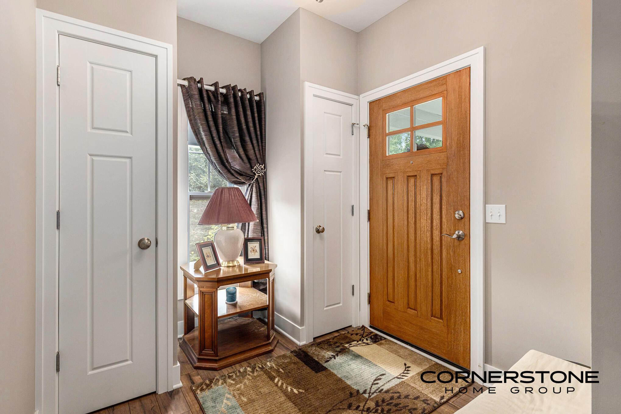 Image 4: Oak River_1